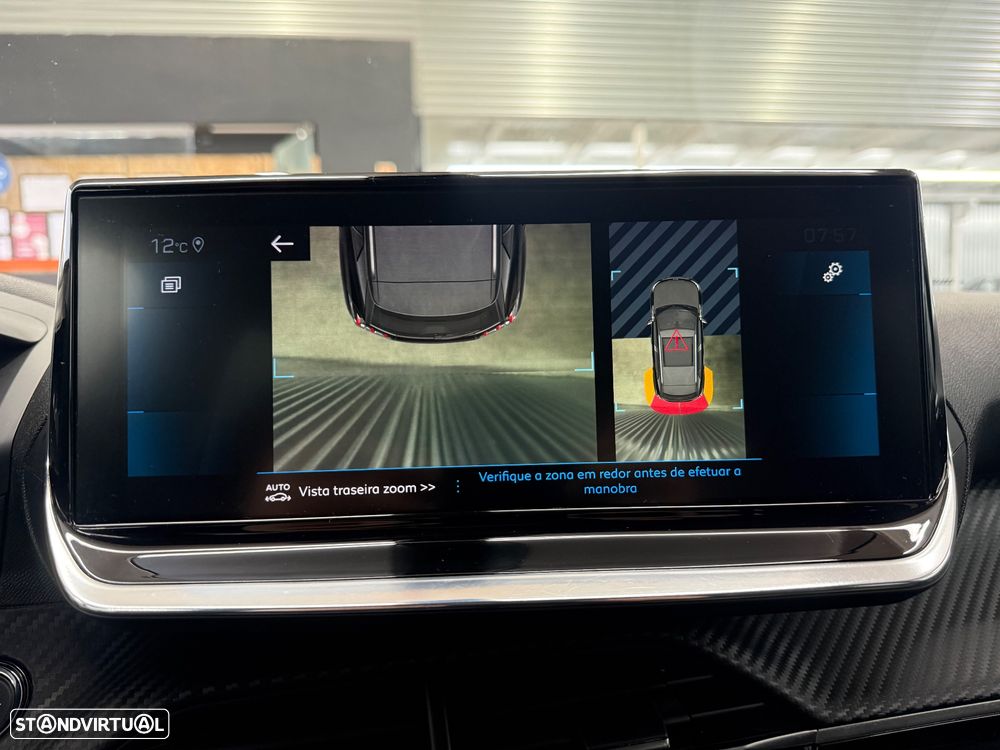 Peugeot 2008 1.5 BlueHDi Allure Pack EAT8 - 11