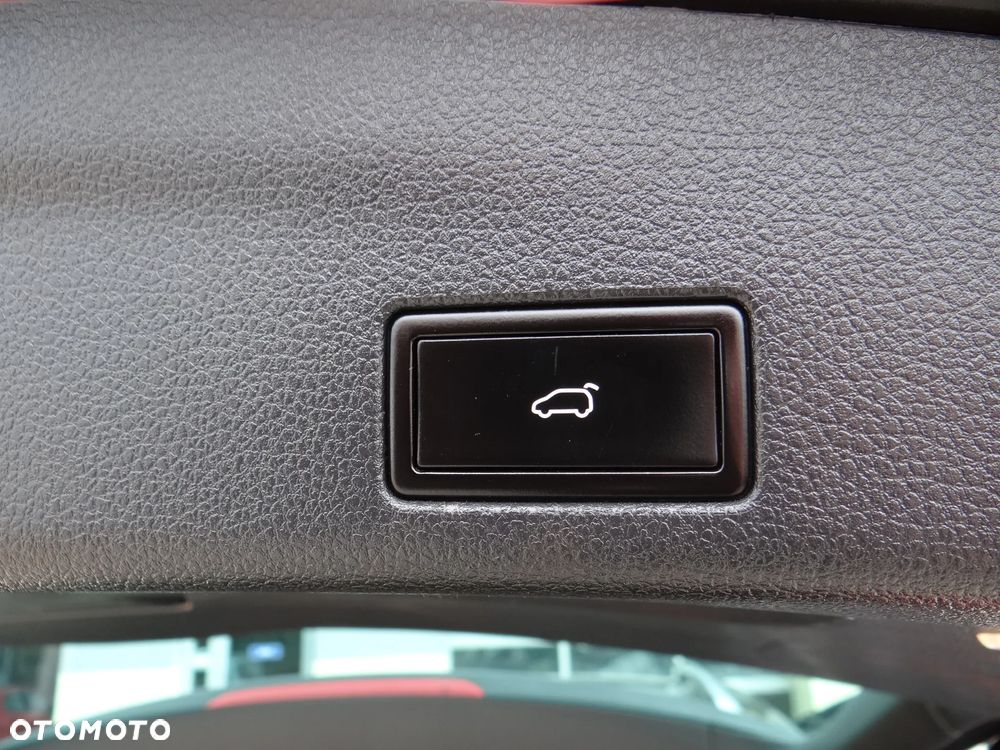 Volkswagen Sharan 2.0 TDI Blue Motion Highline - 17