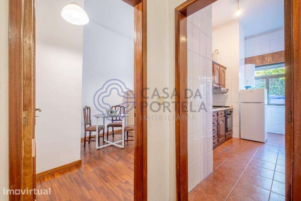 T2 Praça da Flores com elevador e garagem - Grande imagem: 3/29