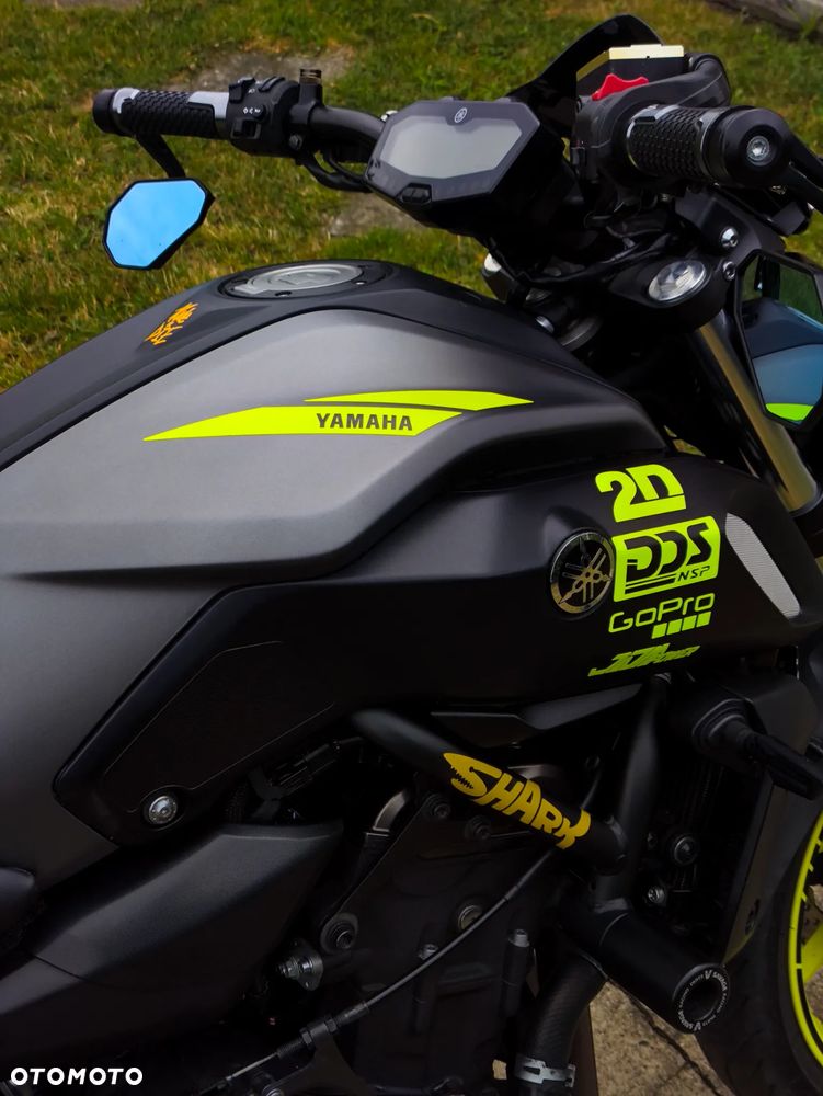 Yamaha MT - 3