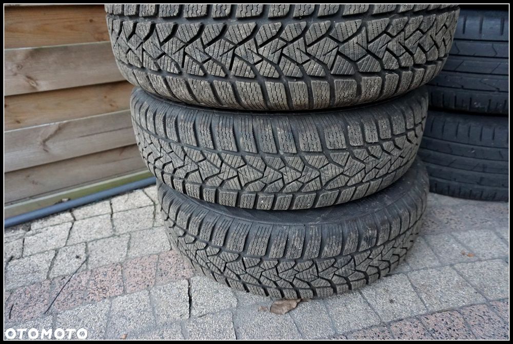 Volkswagen up! 1.0 move - 25