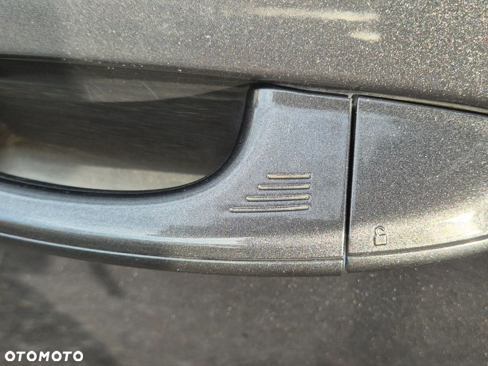 Ford S-Max 2.0 TDCi Titanium - 14