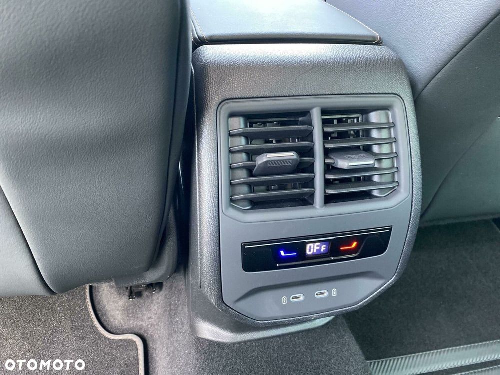 Cupra Formentor - 12