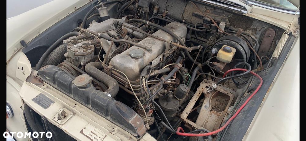 Mercedes-Benz W111 - 15