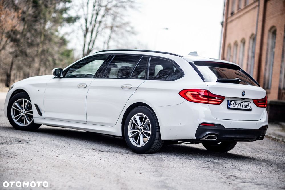 BMW Seria 5 520d xDrive M Sport Edition - 36