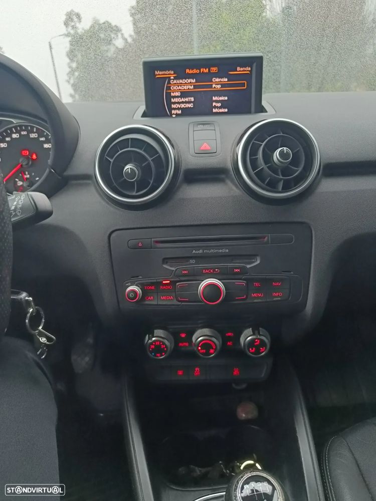 Audi A1 Sportback 1.6 TDI S line Sport Pack - 13