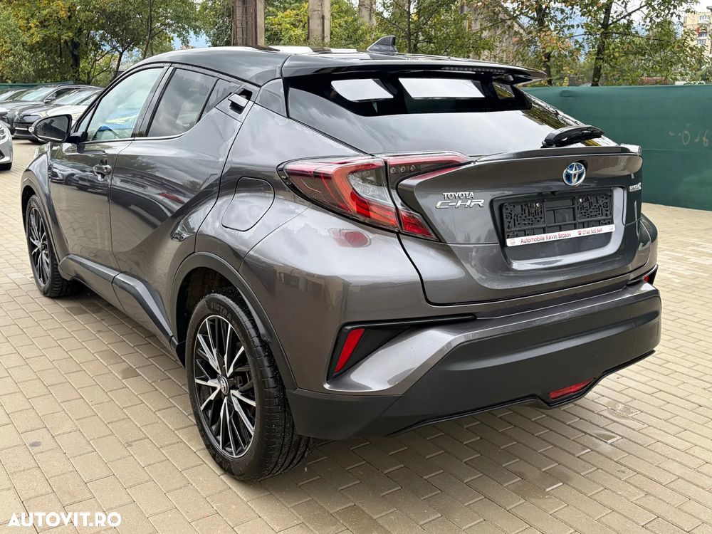 Toyota C-HR - 14