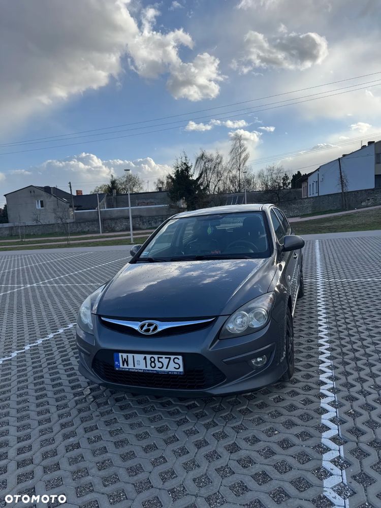 Hyundai i30 1.6 CRDi Classic + - 10
