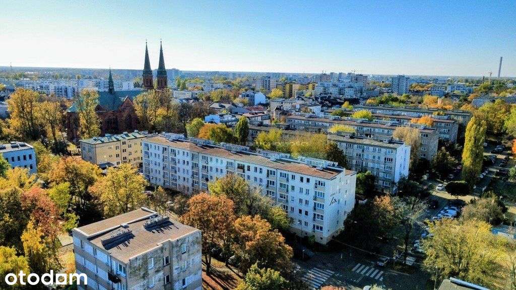 Stan prawny gruntu uregulowany. Możliwy kredyt.