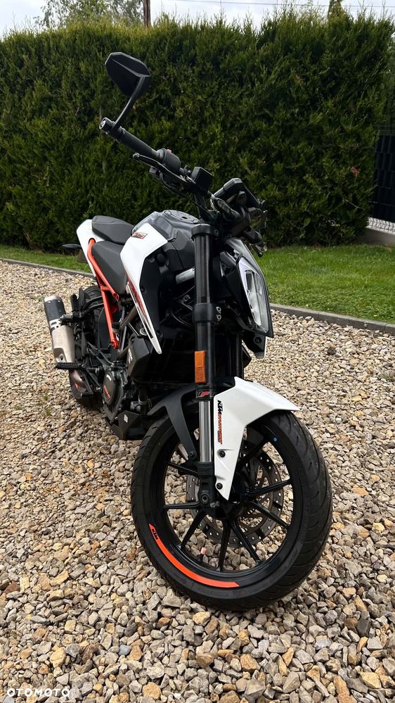 KTM Duke 125 - 5