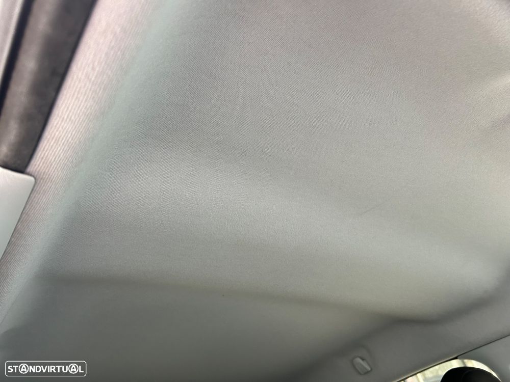 Peugeot 208 1.2 VTi Allure - 21