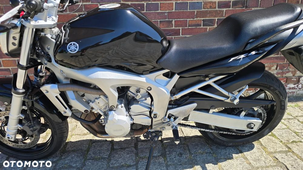 Yamaha FZ6 - 7