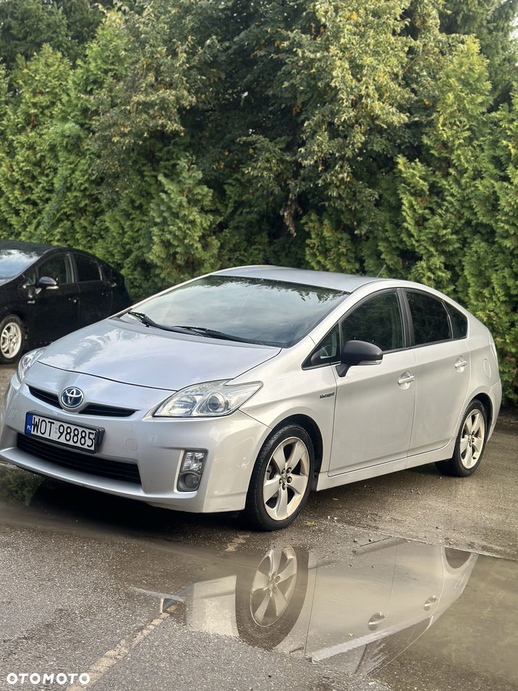 Toyota Prius - 3