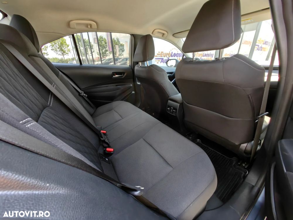 Toyota Corolla 1.8 HSD Dynamic - 18
