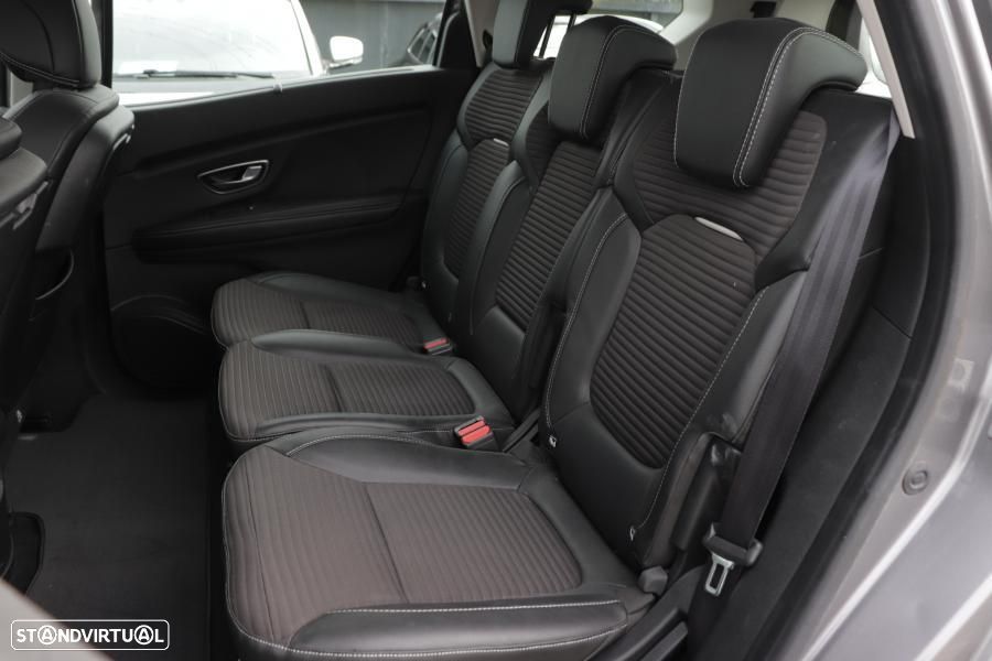 Renault Grand Scénic 1.5 dCi Dynamique S 7L - 9