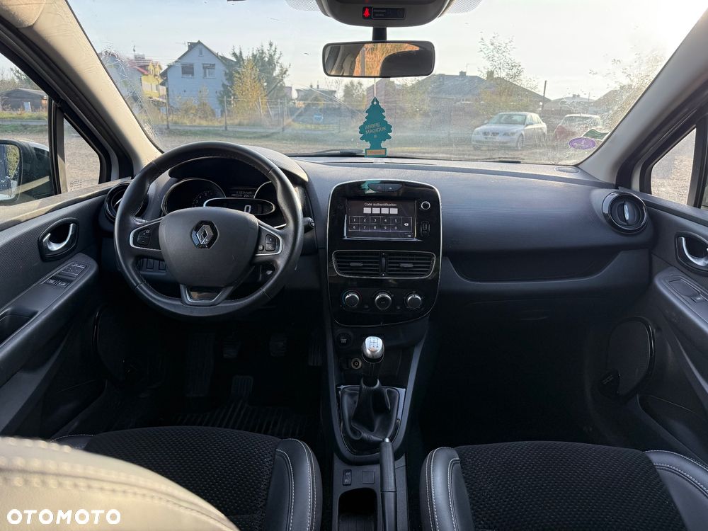 Renault Clio 1.2 16V Limited - 15