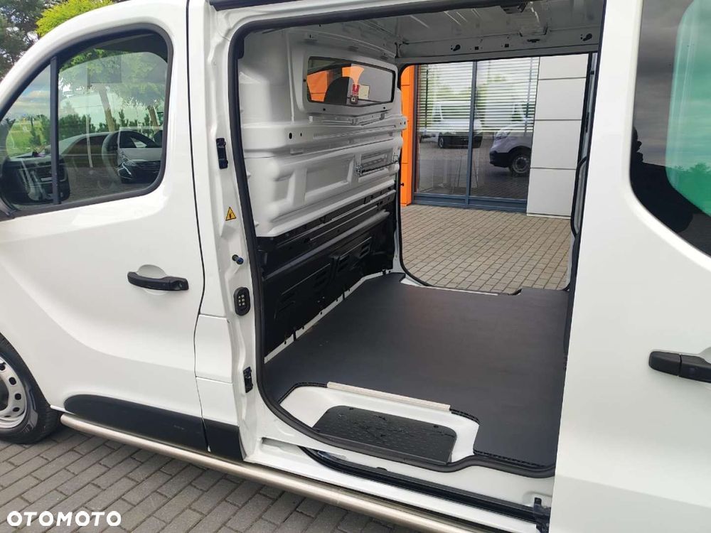 Renault Trafic - 30