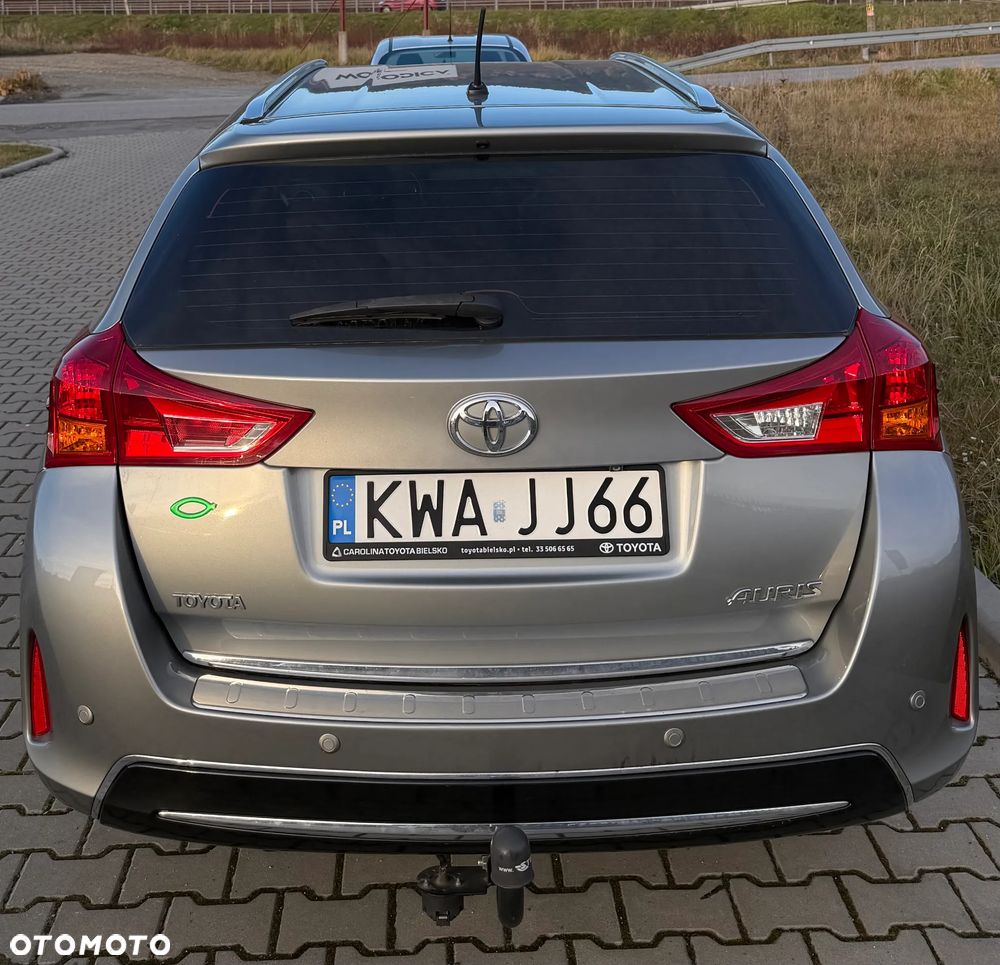 Toyota Auris 1.6 Prestige - 2