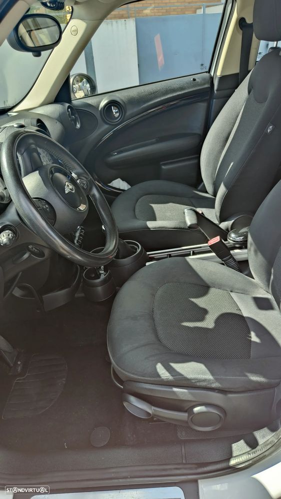 MINI Countryman One D - 9