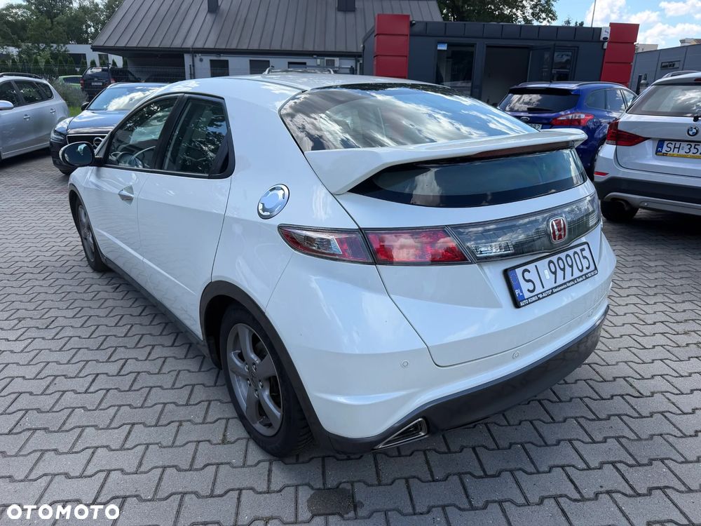 Honda Civic 1.8i-VTEC Sport - 3