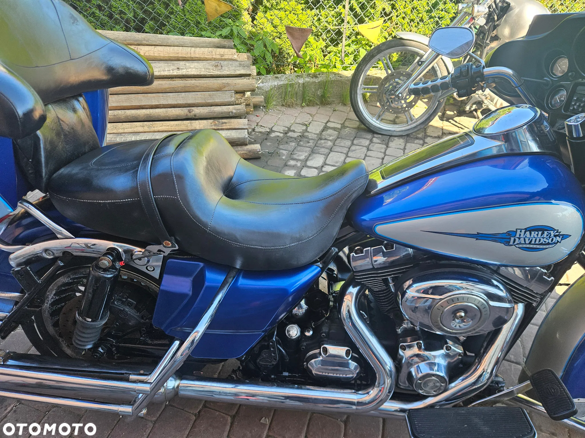 Harley-Davidson FLH Electra Glide - 3