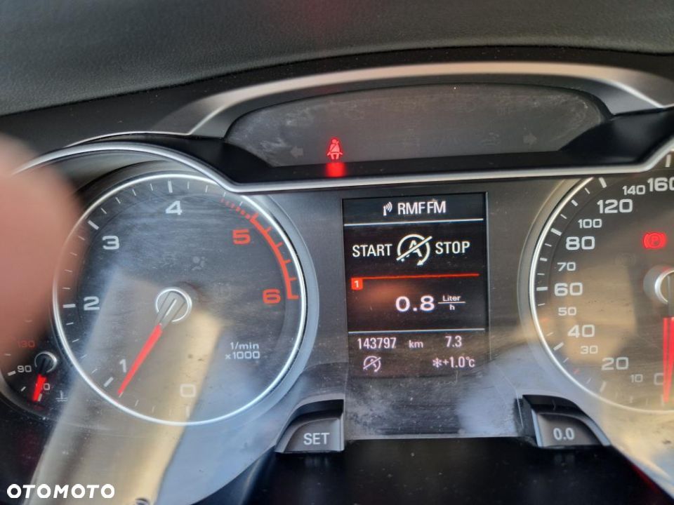 Audi A4 Avant 2.0 TDI DPF Attraction - 9