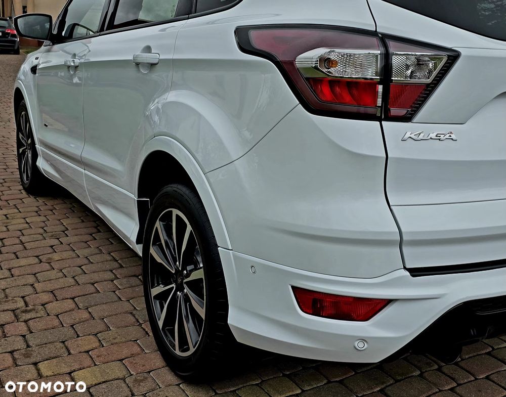 Ford Kuga 2.0 TDCi AWD ST-Line - 18
