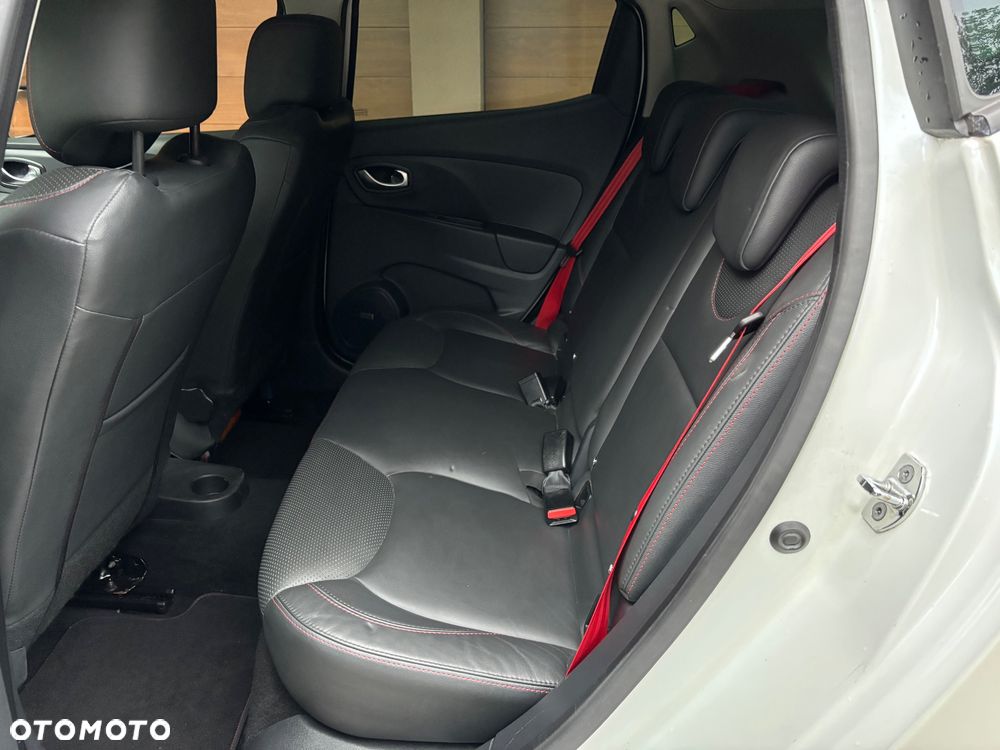 Renault Clio TCe 200 EDC Sport R.S - 6