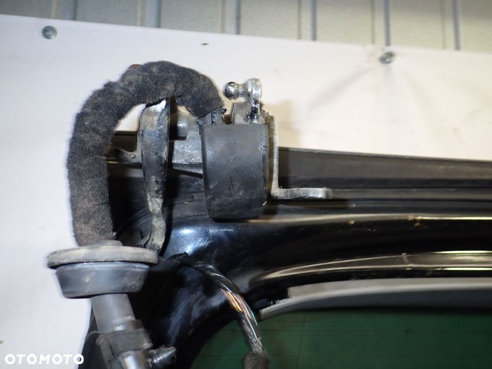 KLAPA TYŁ BAGAŻNIKA VOLKSWAGEN TOUAREG 5.0 - 15