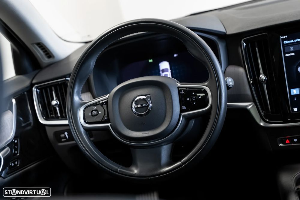 Volvo V90 Cross Country B5 B AWD Geartronic Pro - 11