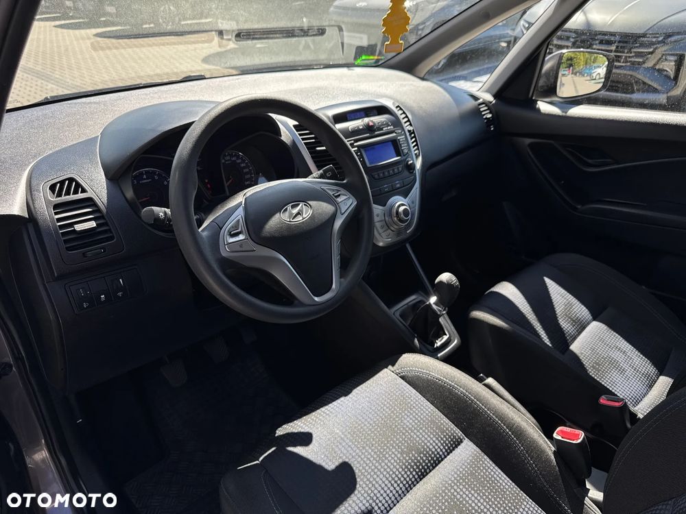 Hyundai ix20 1.6 Classic + - 10