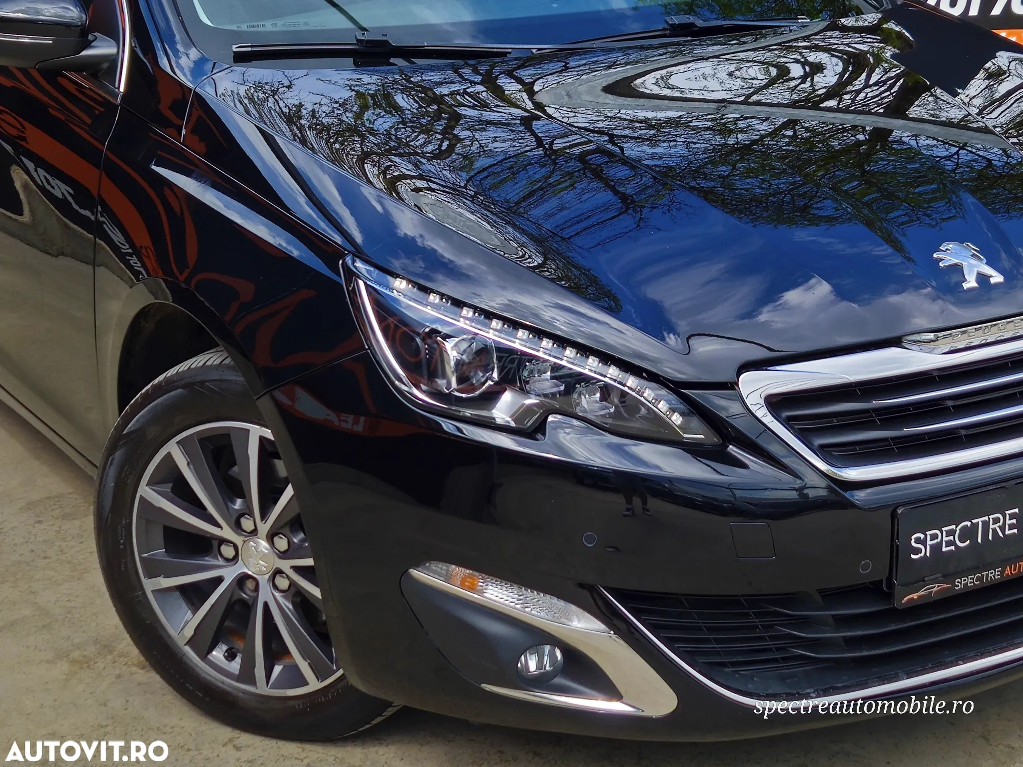 Peugeot 308 SW 1.6 e-HDI FAP STT Allure - 32
