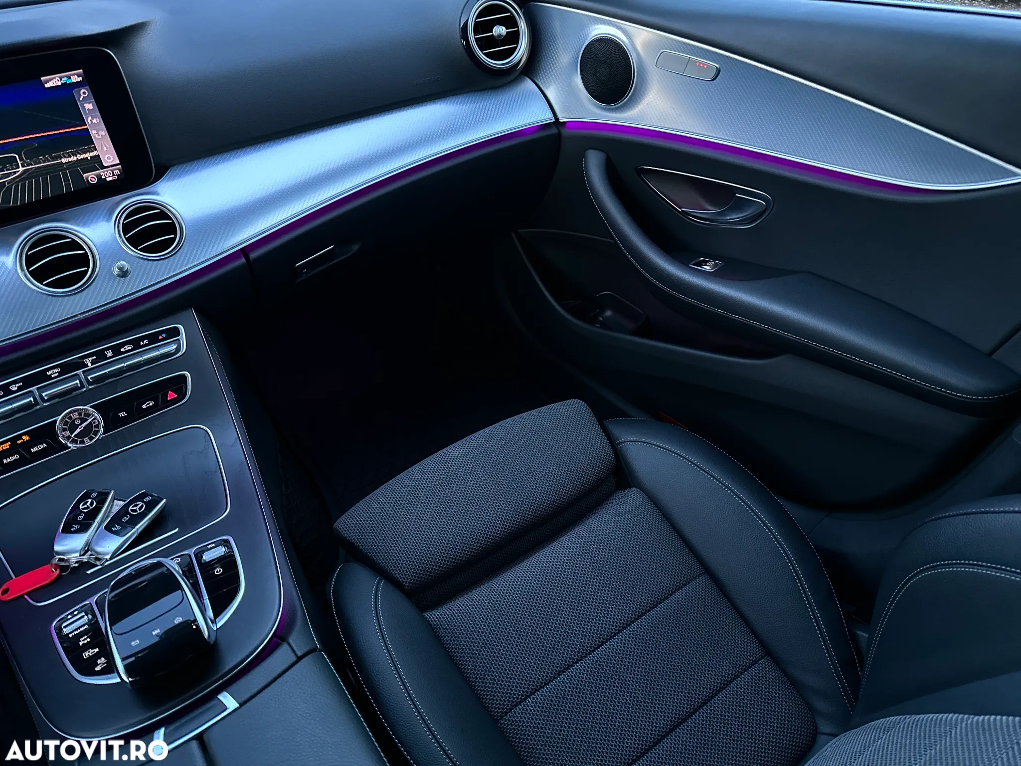Mercedes-Benz E 300 9G-TRONIC Avantgarde - 8