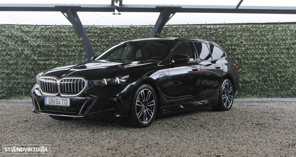 BMW 530 e Pack Desportivo M - 8