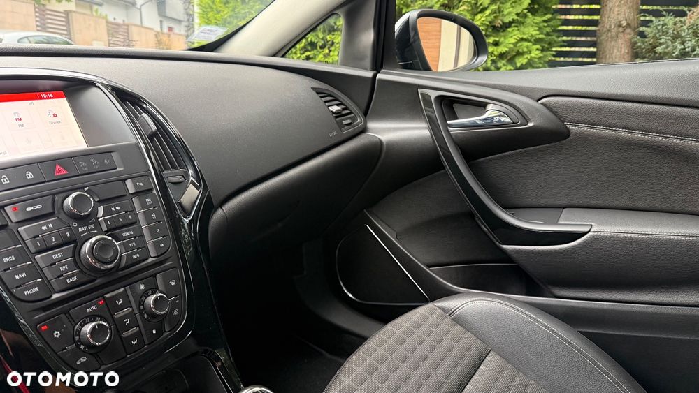 Opel Astra 1.4 Turbo ecoFLEX Start/Stop Innovation - 24