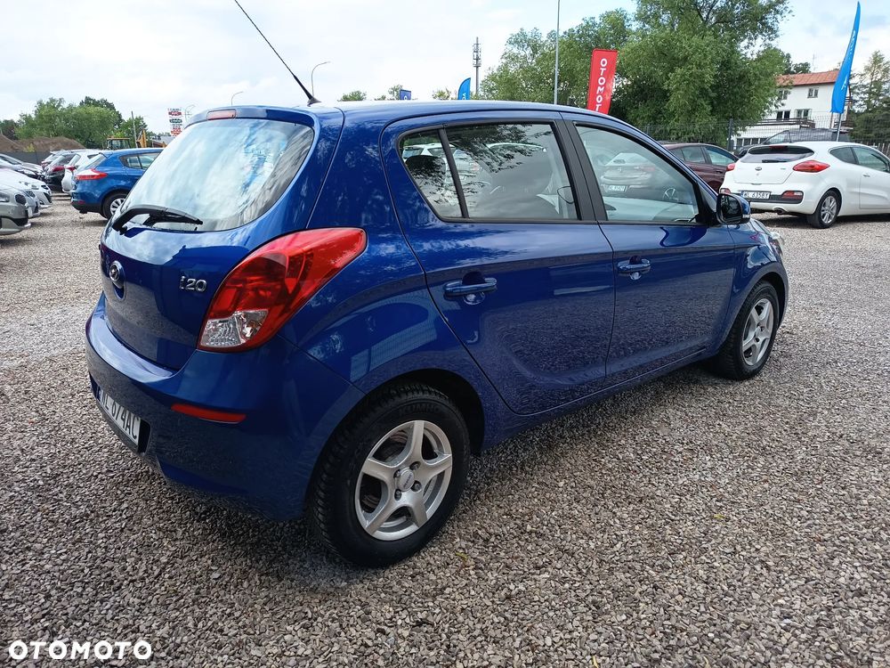 Hyundai i20 1.25 Comfort - 13
