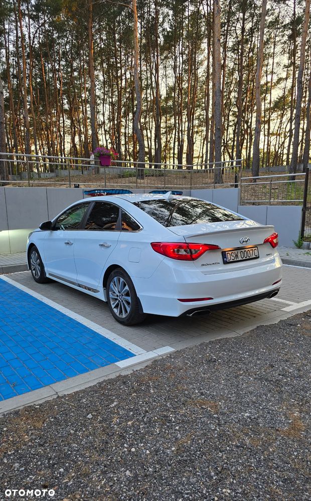 Hyundai Sonata - 5