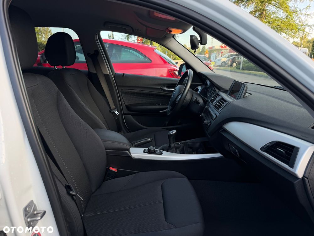 BMW Seria 1 116i Sport Line - 35