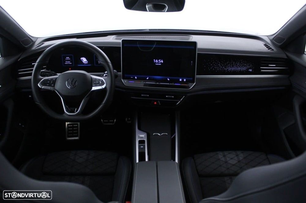 VW Passat Variant 1.5 TSI eHybrid R-Line DSG - 18