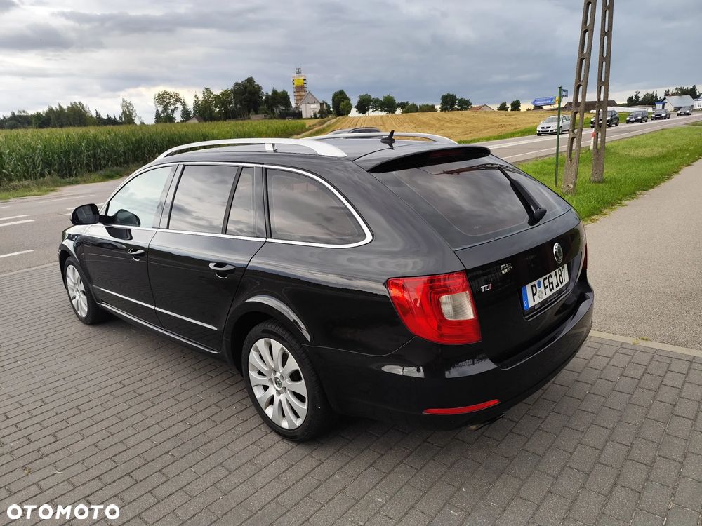 Skoda Superb 2.0 TDI Ambition - 2