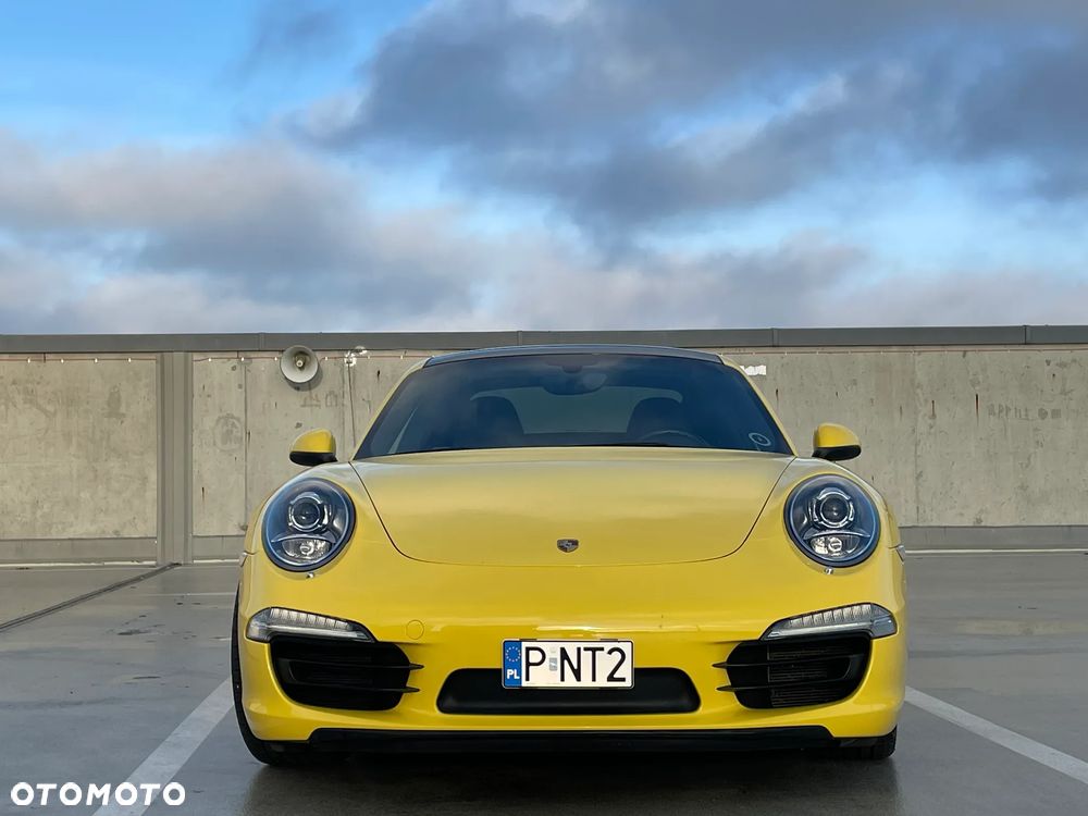 Porsche 911 Carrera 4S PDK - 2