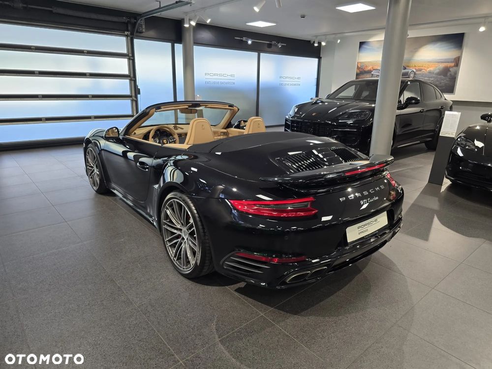 Porsche 911 - 36