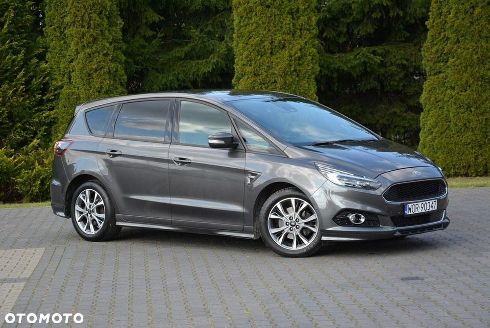 Ford S-Max - 10