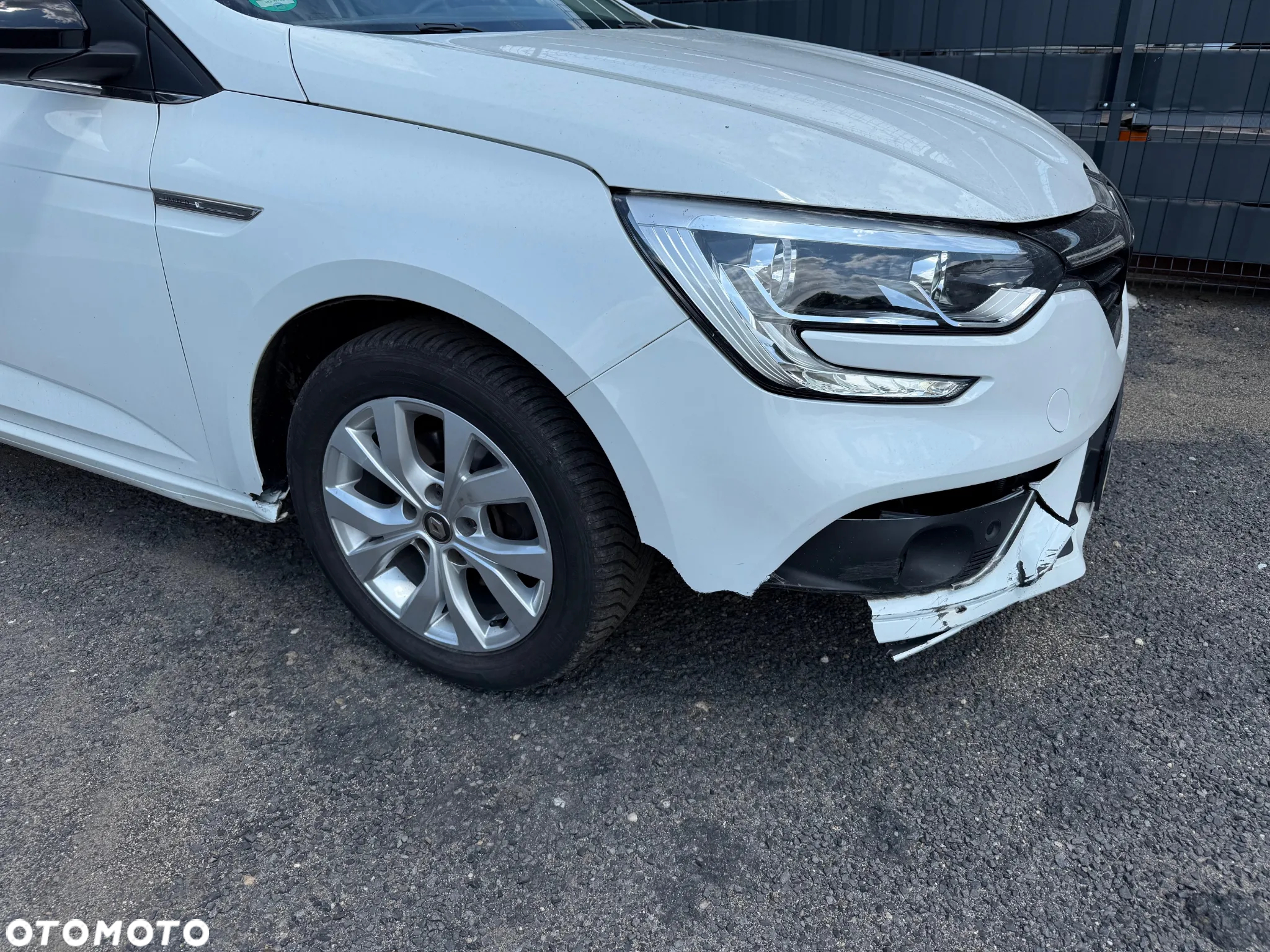 Renault Megane 1.3 TCe FAP Limited - 2