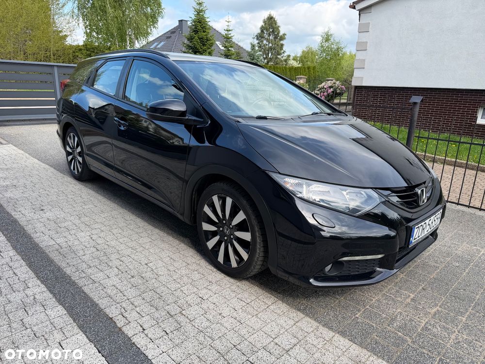 Honda Civic 1.6 i-DTEC Executive Navi - 1