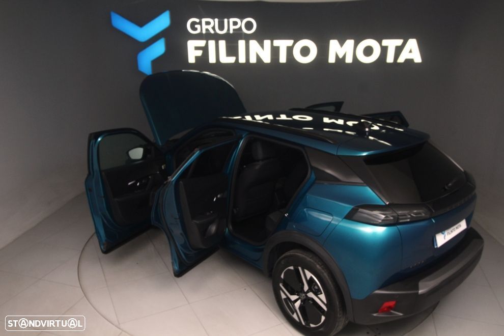 Peugeot 2008 1.2 PureTech Allure - 21