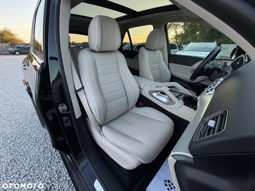 Mercedes-Benz GLE 300 d 4Matic 9G-TRONIC AMG Line - 37