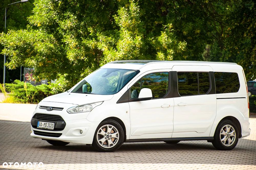 Ford Tourneo Connect Grand - 18
