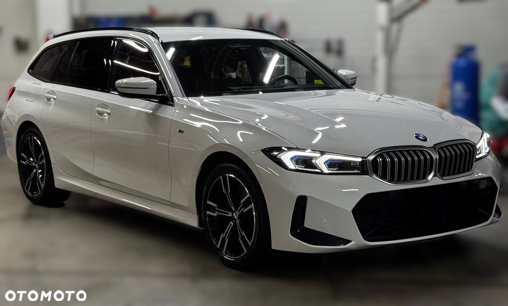 BMW Seria 3 320d xDrive mHEV M Sport - 6
