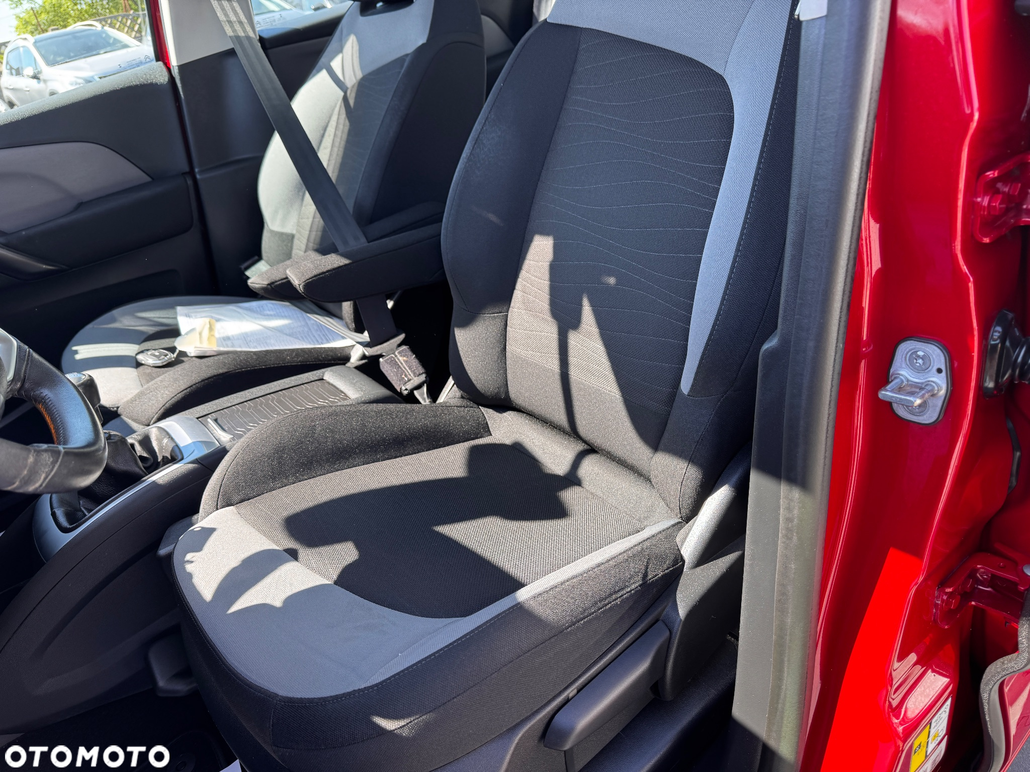 Citroën C4 Picasso BlueHDi 120 Business Class - 23